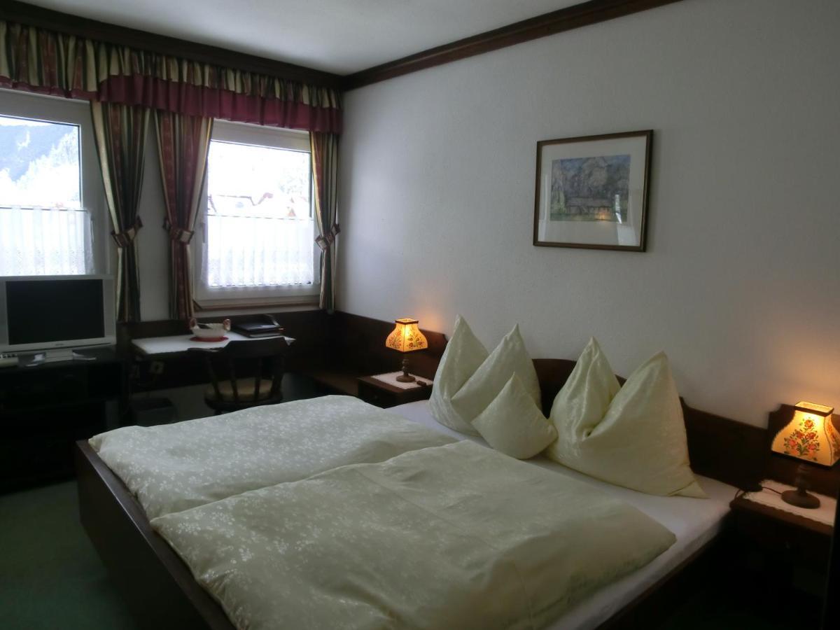 Hotel Garni Landhaus Buertlmair ฮินเทอร์ชโตเดอร์ ภายนอก รูปภาพ